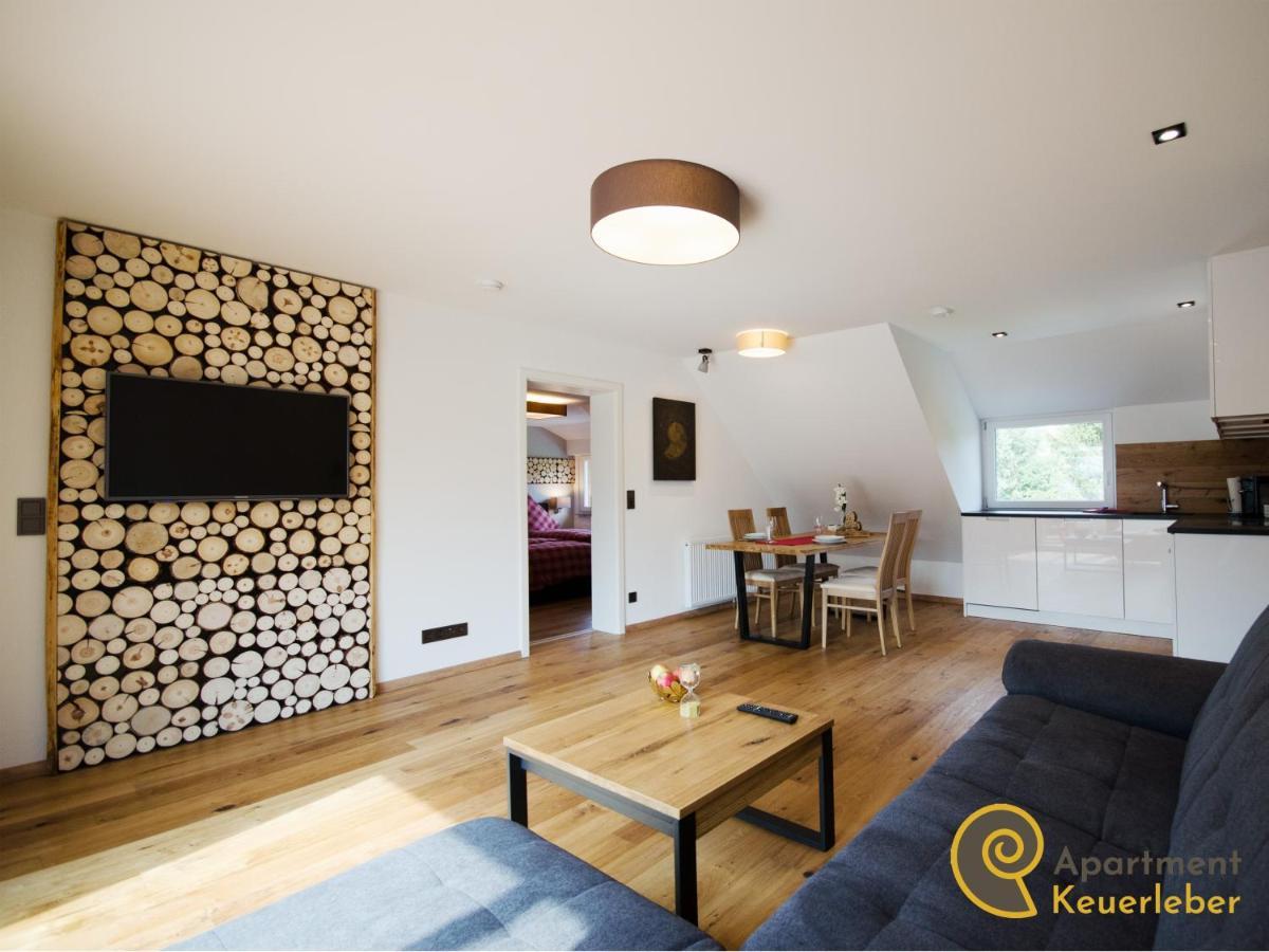 Apartment Keuerleber Holzmaden Esterno foto